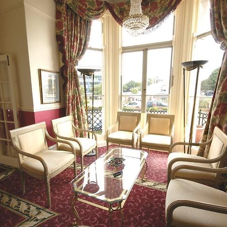 Courtlands Hotel Eastbourne Exterior photo