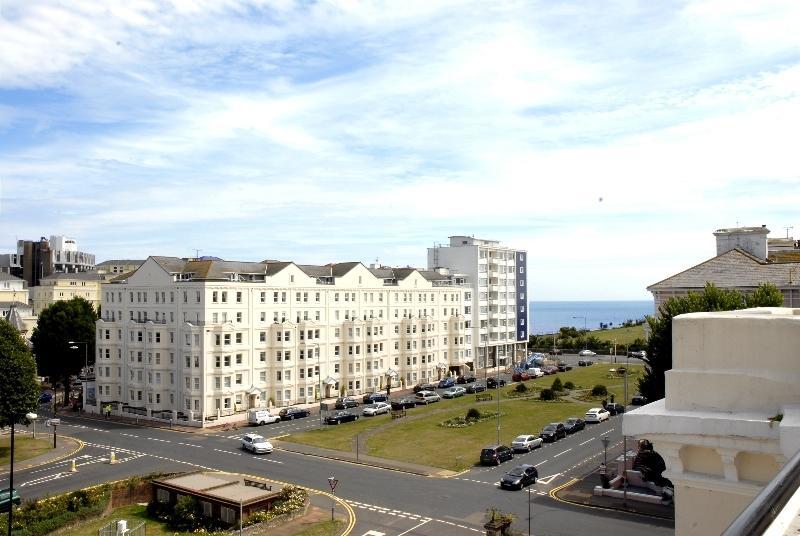 Courtlands Hotel Eastbourne Exterior photo